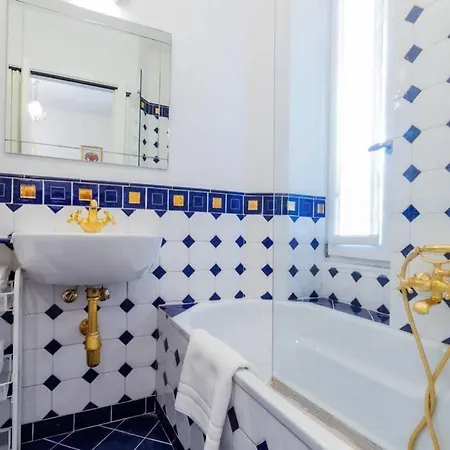 דירה Elegante Trilocale