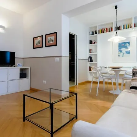 דירה Elegante Trilocale *